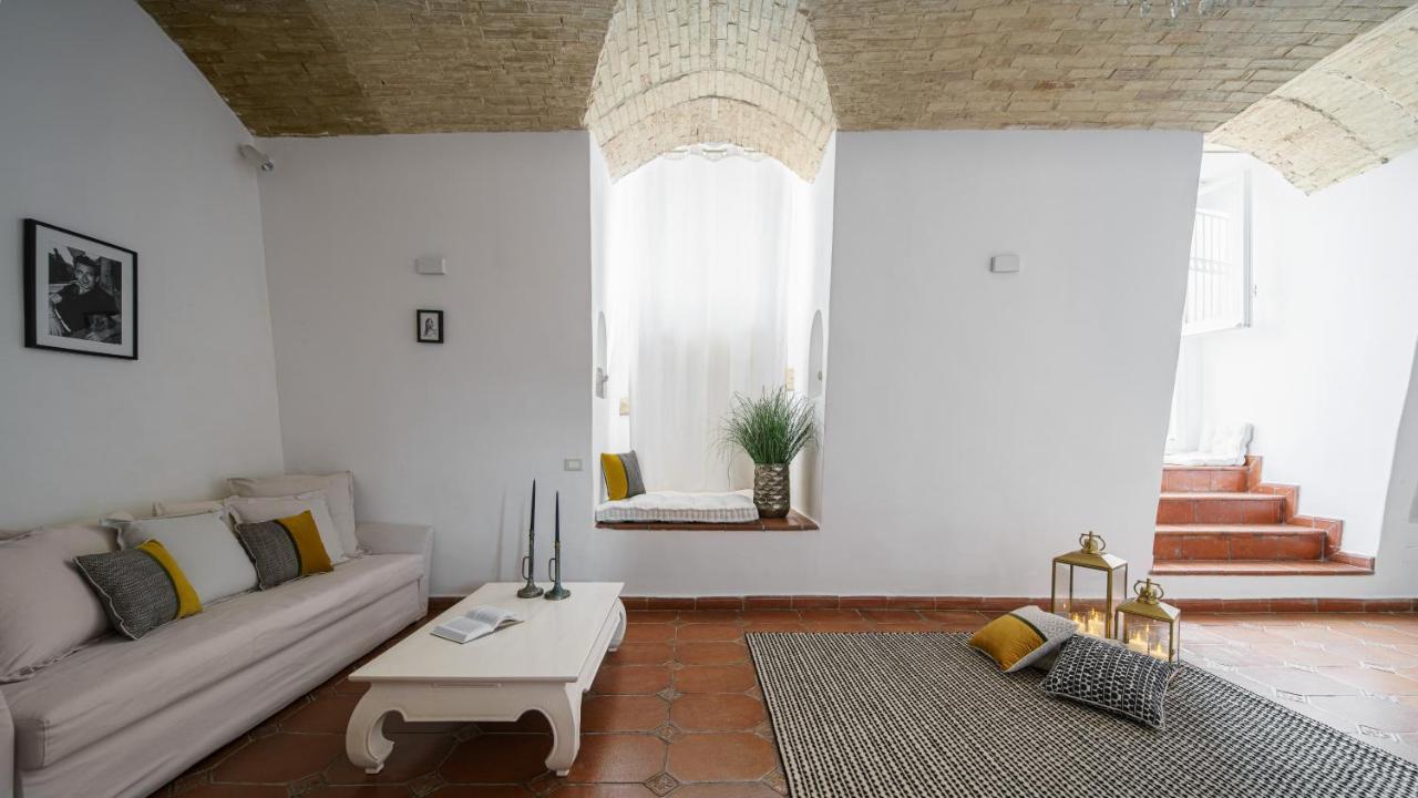 Castello House Apartment Cagliari Exterior photo
